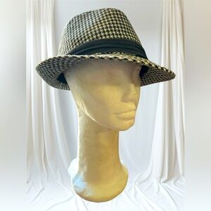 Stein Mart Fedora Houndstooth Cotton-Poly Sz L/XL
Grey/Black